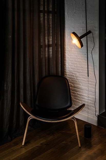 Светильник DZN-13678 ЧЕРНЫЙ + ЗОЛОТАЯ БРОНЗА ` D240/H4200/1/E27/40W WHIZZ торшер на растяжке