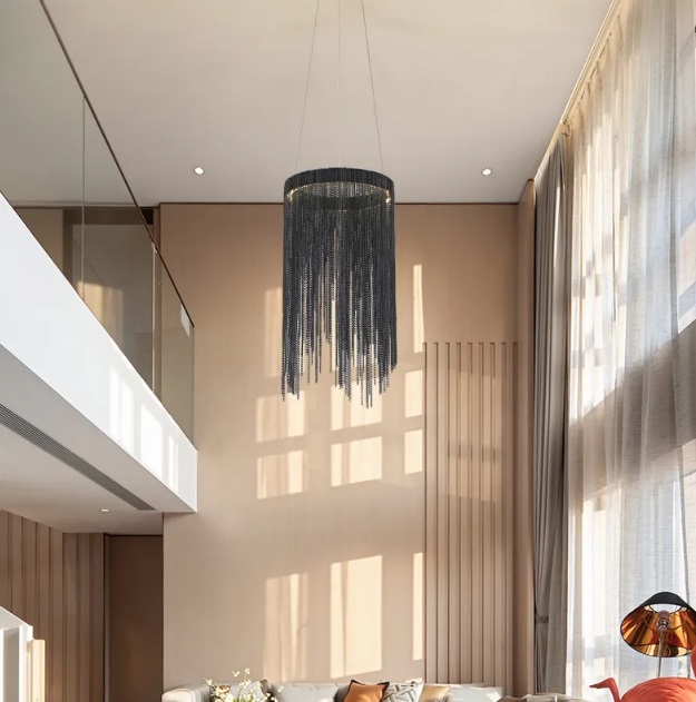 Светильник подвесной SAPFIR SPF-11166 ЧЕРНЫЙ ` D200*335/H1500/1/LED/15W/3000-6500K COVER