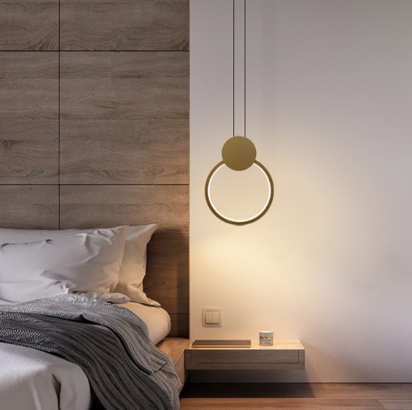 Светильник SAPFIR SPF-5376 ЗОЛОТО ` D200*260/H1200/1/LED/8W/4500K прозрач провод с синей полосой SYL