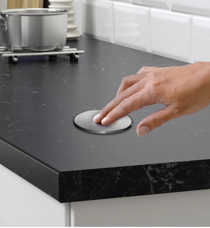 **Блок розеток Моториз. вертик. POP UP AUTO, 3 EURO, 2USB 2,1A, 250В, 3.5кВт,336х85мм, D=60мм,СЕРЕБР