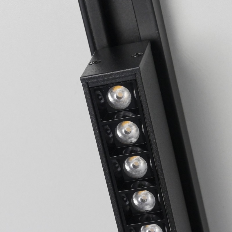 Трековый светильник линейный 18W черный Лайнер2 GRILL