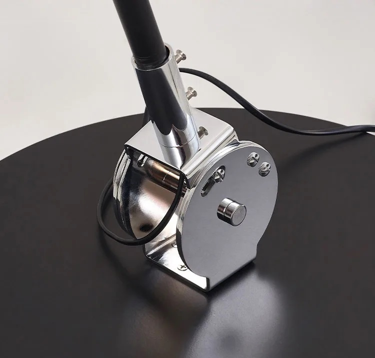 Светильник DZN-13562 ЧЕРНЫЙ ` D400/H1800/1/LED/12W/3000K торшер из стекловолокна Sampei by Davide Gr